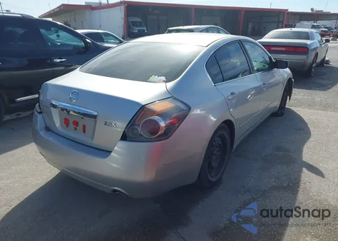 2010 Nissan Altima 2.5 S из США, поврежденный, VIN 1N4AL2AP7AN500573